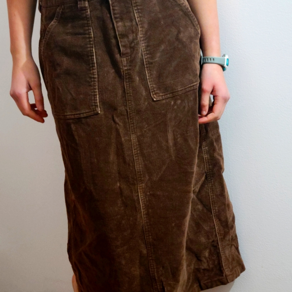 Corduroy brown skirt, size 8